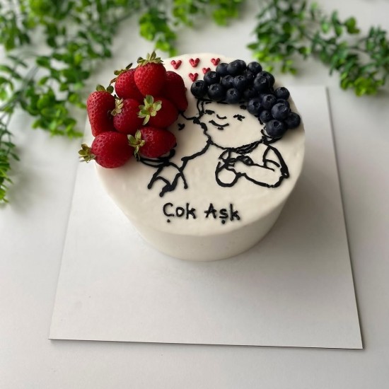 Çok Aşk Yazılı Özel Tasarım Modelli Pasta